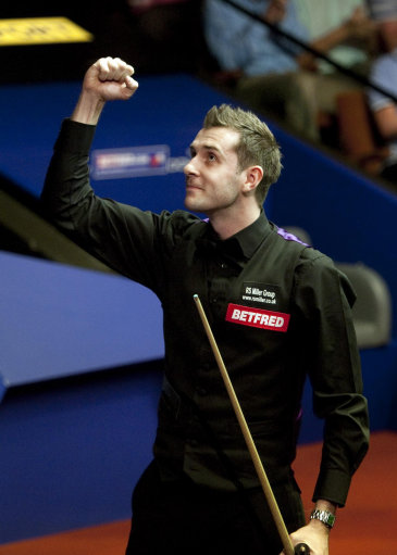 内部正常的 内部正常的